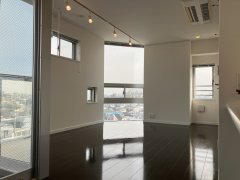 U residence⾃由が丘